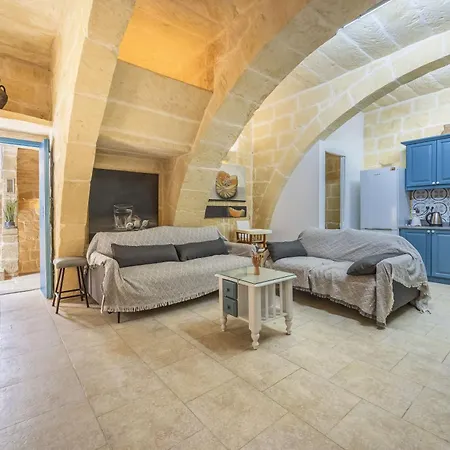 2 - Family X 3 By Solea Għarb